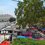 Old Town Anamarija سبليت
